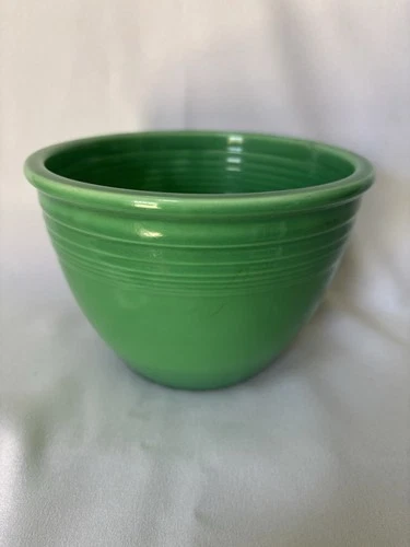 Vintage Fiesta *Light Green* #3 Mixing Bowl *Nice Condition*