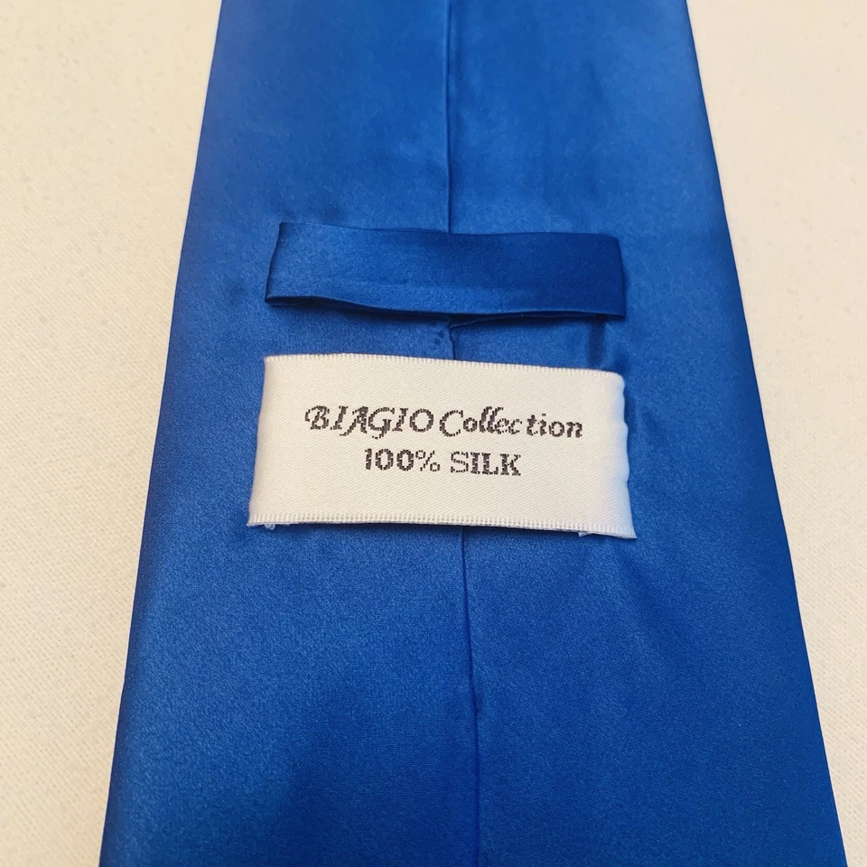 Corbata Biagio 100 % seda para hombre 58 pulgadas azul real liso formal boda oficina nueva Foto 2 de 4