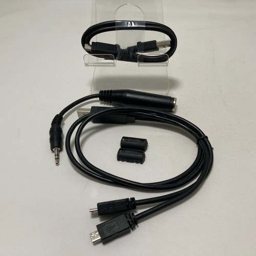 Chord Electronics Mojo Portable Headphone Amplifier Used With Cable set In-stock - Picture 5 of 12