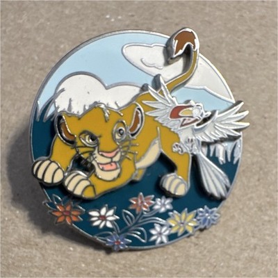 Disney The Lion King Simba Dangle Pin with Bird - Spring Theme, Single