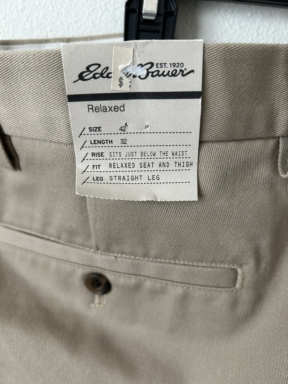 Eddie Bauer New W Tags Men’s Khaki Pants Flat Front 42x32 Wrinkle Free