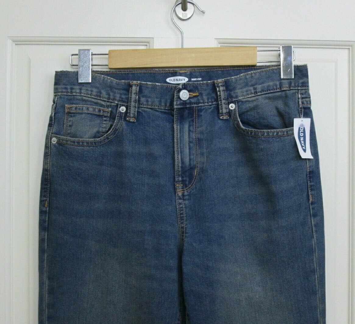 NWT Old Navy Bootcut Jeans Boys/Mens Size 18 30x31 Distressed 58