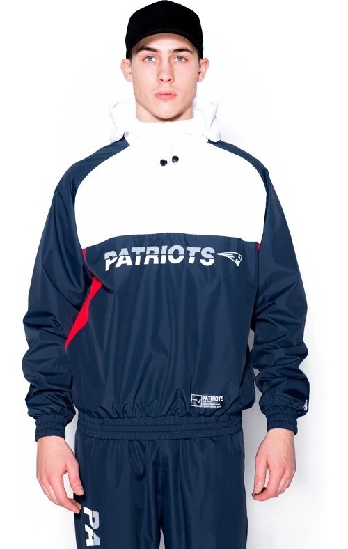 Куртка-ветровка New Era Jacke с цветным блоком NFL New England Patriot 76053 14390₽