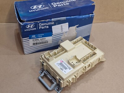 Hyundai i20 Interior Fuse Relay Box 1.2 Petrol Mk1 2008-2012 91950-1J031 Genuine