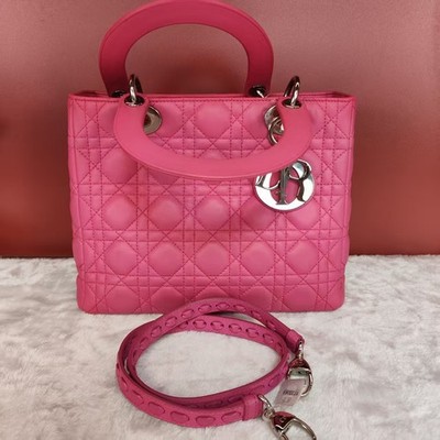 Dior Lady Dior Medium Pink Leather Cannage Bag Silver  display picture 1