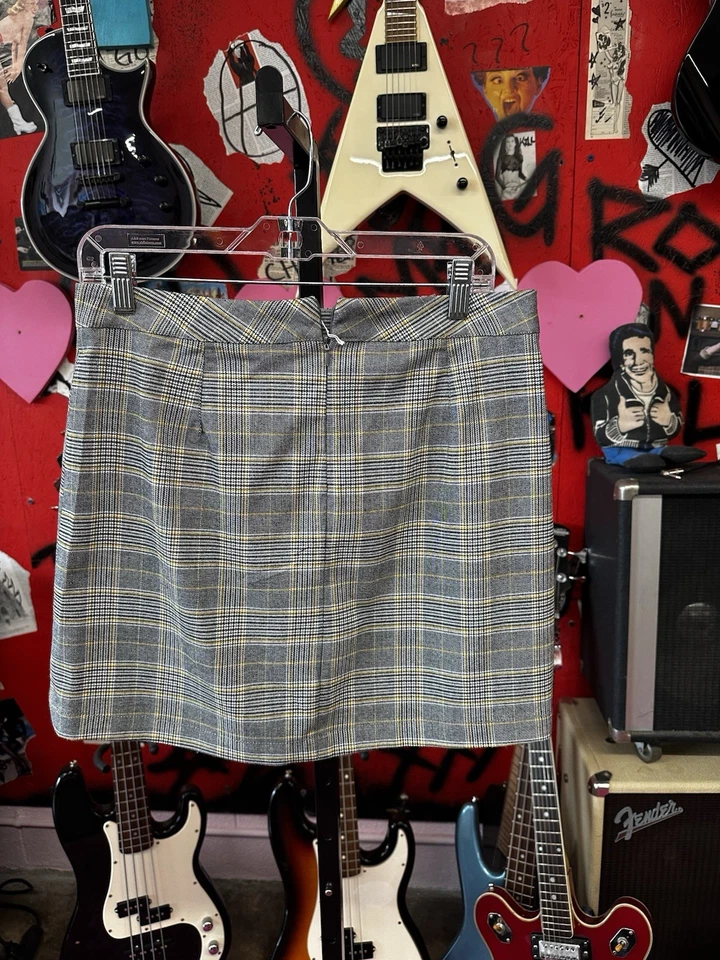 Anti Blue Women’s Plaid Mini Skirt Size 7 Y2K Vintage Front Buttons Grunge 90s - Image 3 of 4
