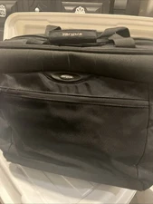 Targus 2 Wheeled Rolling Computer/Travel Bag 19x16x7 Retractable Handle 28"