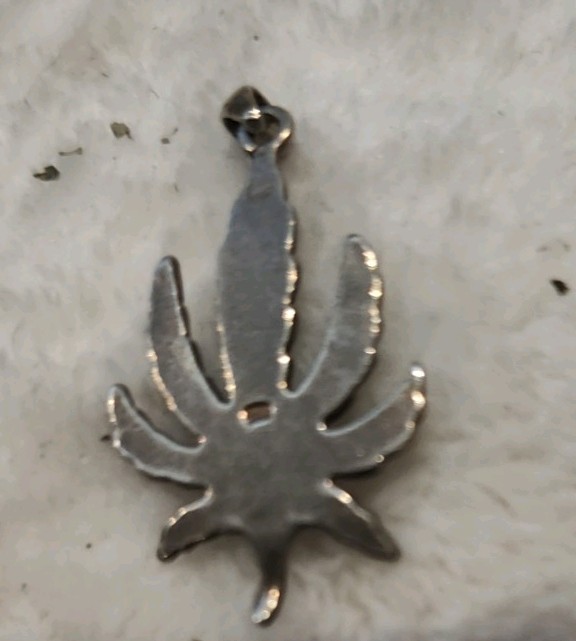 Solid 925 Sterling Silver Marijuana Leaf Pendant,… - image 6
