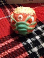 Monster Mutant Super Bounce Ball - Face hugger Ball