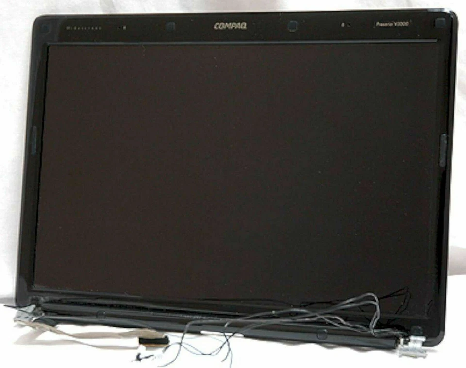 Compaq Presario V3000 Laptop Glossy 14" LCD SCREEN w/ Case notebook display - Image 2 of 4