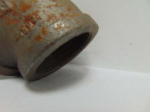 LEE 2" 90 DEG ELBOW SCH 40 TREADED - Picture 2 of 3