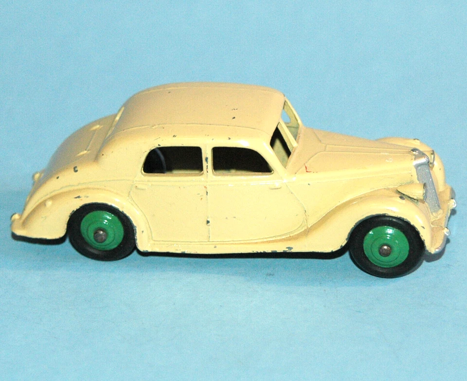 DINKY Meccano England original 1947 RILEY SALOON #40a Cubos verdes creme 2ª edição - Imagem 3 de 4