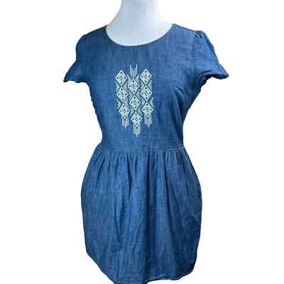Levi s Chambray Dress with Embroidered Western Boho Pattern S