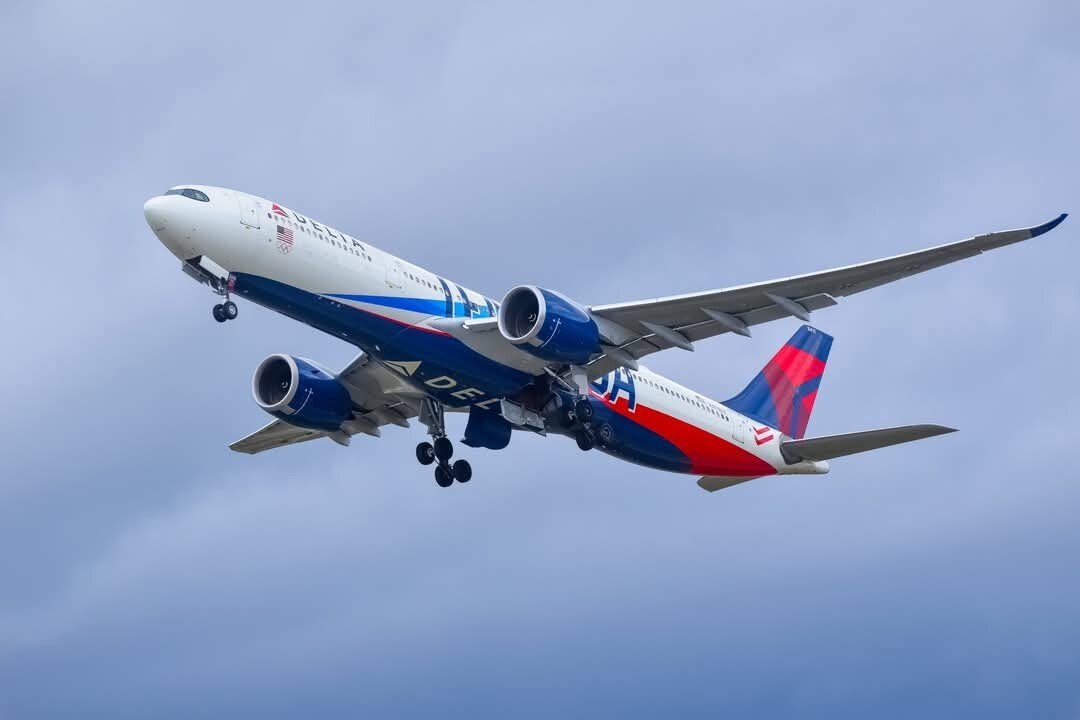 NEW GEMINI JETS 1:200 scale DELTA AIRLINES A330-900 TEAM USA