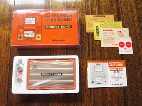 NINTENDO Donkey Kong Game and Watch in Excellent Condition (DK-52) 1982