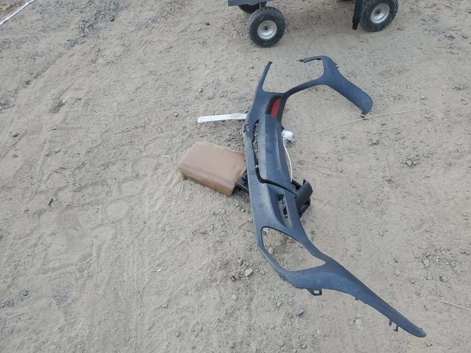 Used Rear Right Door Assembly Rear Side fits: 2016 Buick Enclave Rear Right Grad Foto 3 de 4