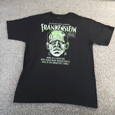 UNIVERSAL STUDIOS FRANKENSTEIN GLOW IN THE DARK GRAPHIC T-SHIRT SIZE XL