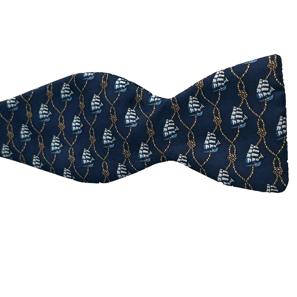 Pajarita náutica Jordan Marsh State Street azul 100 % seda ajustable Foto 3 de 4