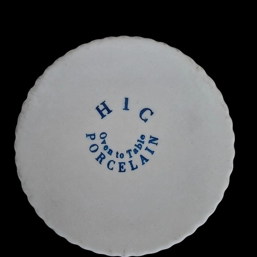 HIC Oven to Table Ramekin Porcelain White 3.5 Inches Diameter 6 oz Ribbed White - Picture 4 of 17