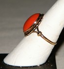 Antique Vtg 18K Yellow GOLD NATURAL ORANGE CORAL RING Oval Cabochon Solitaire — photo 5
