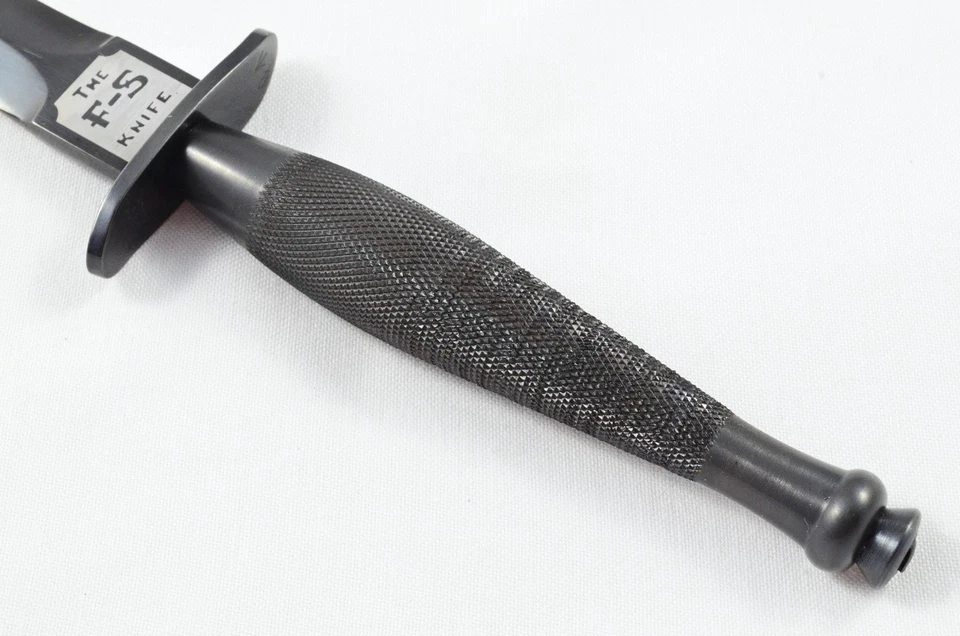 British Army Fairbairn Sykes Commando Knife Boot Dagger with Sheath - Image 4 of 4