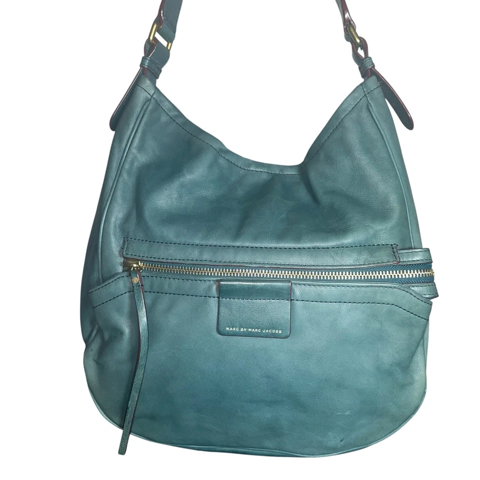 Bolso de hombro hobo de cuero verde azulado Marc by Marc Jacobs holgado con cremallera cartera de bolsillo Foto 2 de 4
