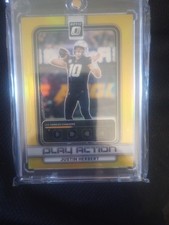 2025 Optic Play Action Gold /10 Justin Herbert