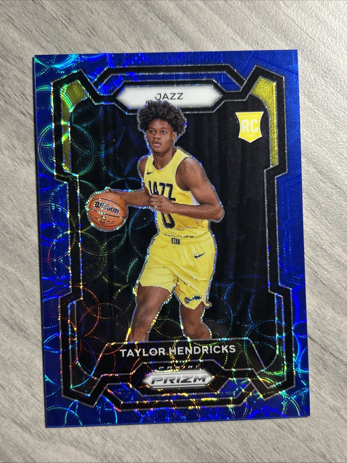 2023-24 Panini Prizm - Taylor Hendricks #161 Choice Blue Prizm /49 Rookie