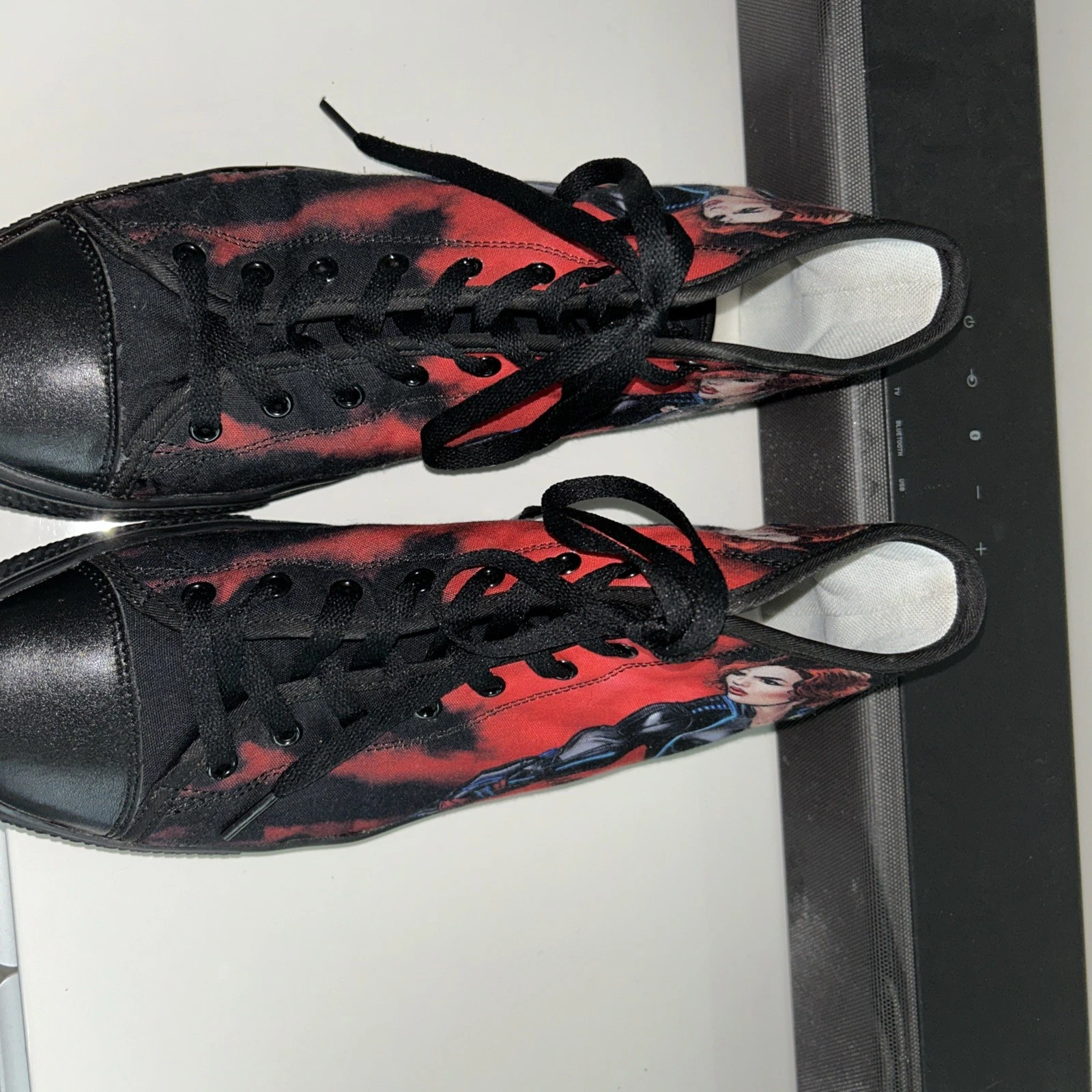 Unbranded Men's High Top Marvel Sneakers Excellent Condition Sz