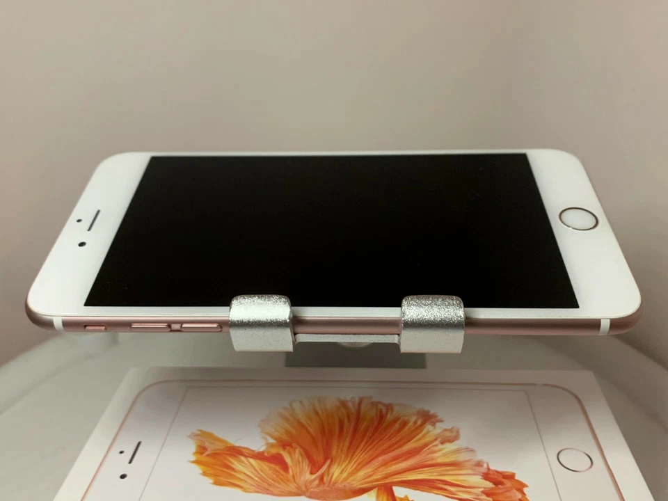Apple iPhone 6S Plus +(Unlocked) + MNT CONDITION- ON SALE !! - Image 3 of 3