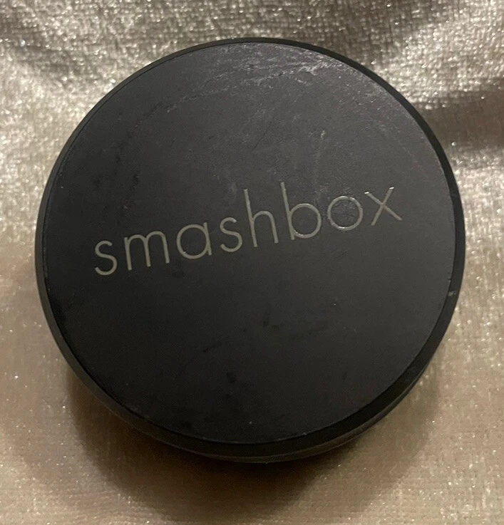 SMASHBOX Halo Yellow Color Correcting Hydrating Powder 0.25 oz 7.1 g NEW Rare - Image 4 of 4