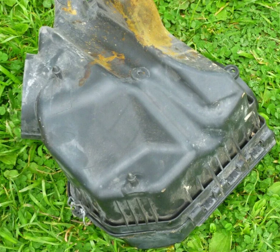 Caja filtro admisión aire 2016 Dodge Grand Caravan 5 Gen Foto 3 de 3