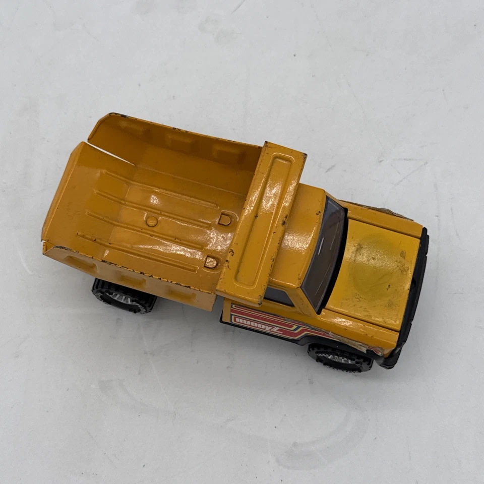 Camión de volteo Buddy L Mack Metal hecho en Japón de colección Foto 2 de 4