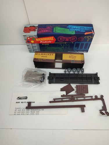 De colección Roundhouse HO 40' Horizontal Rib Box Coche Milwaukee Road Kit 3231 EE. UU. | Zustand: Used