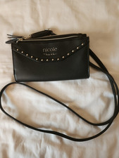 Nicole by Nicole Miller Negro Convertible Cartera Bandolera Cartera Muñequera