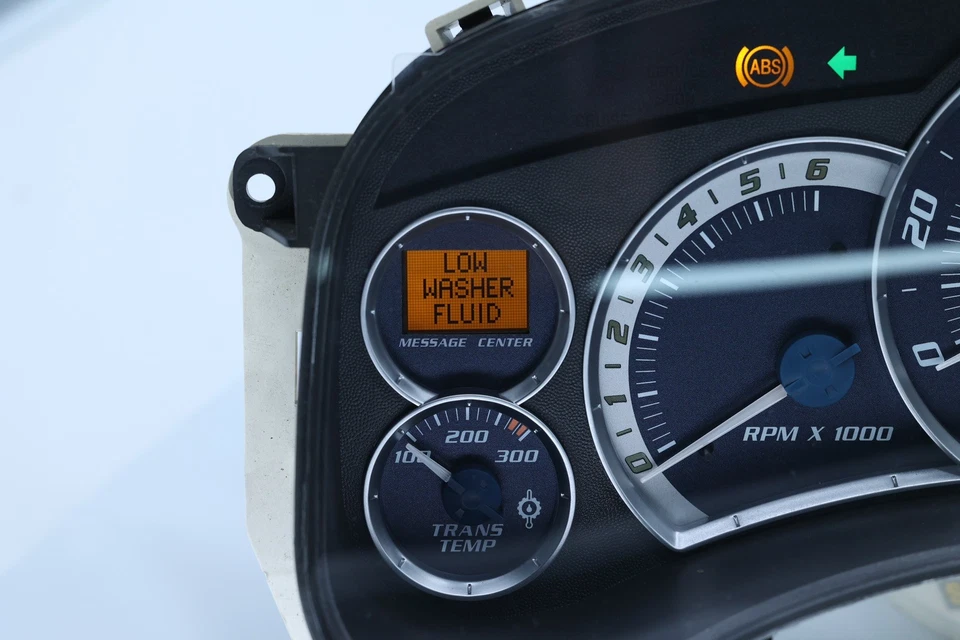 2002 Cadillac Escalade EXT Speedometer Instrument Gauge Cluster 15073350 223K Mi Foto 2 de 4