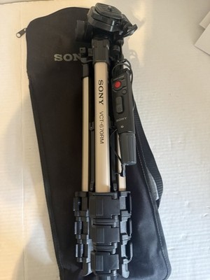 Sony Remote Control 60  Tripod VCT-D680RM With Carry Bag