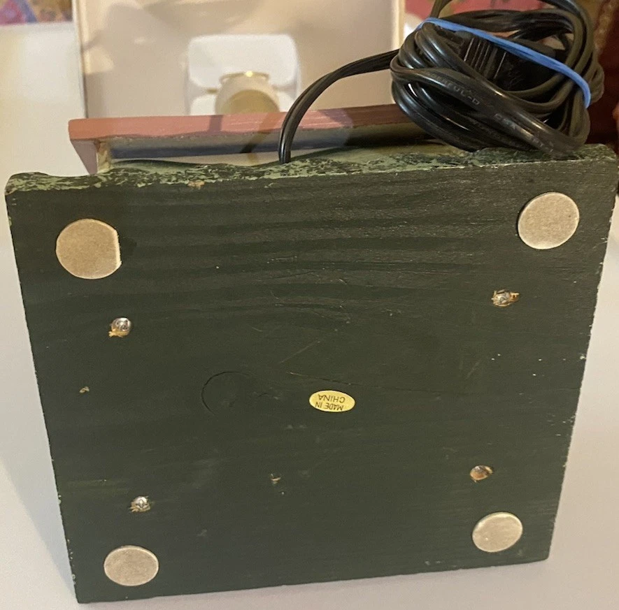 Abajur de mesa floral de madeira para casa de pássaros com abajur - Imagem 4 de 4