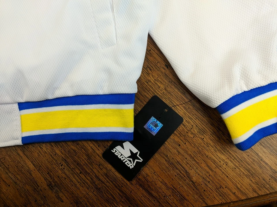 Chaqueta de iniciación universitaria de malla de ajuste clásico Golden State Warriors Cloors talla grande Foto 2 de 4