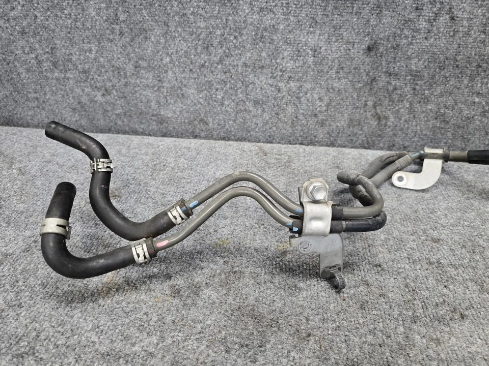 CONJUNTO DE MANGUEIRA LINHA REFRIGERADOR ÓLEO TRANSMISSÃO AUTOMÁTICA LEXUS 2015-2024 RC-F GS-F - Imagem 2 de 4