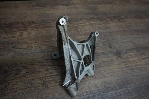 4E0199370AB Motorhalter Halter Stütze vorne rechts 6,0 W12 Audi A8 4E original