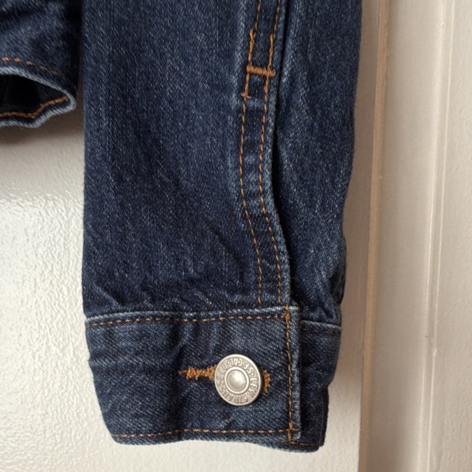 Levi's Blue Collared Button Jean Jacket Pockets S… - image 4
