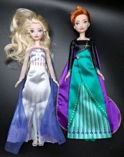 Disney Store Queen Anna and Snow Queen Elsa Classic Doll Set, Frozen 2   11 1/2'