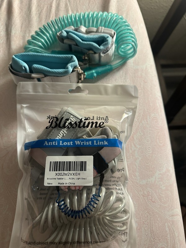 Anti-Lost Kids Tether-Reflective Wrist Link-6 ft Safety Wristband-GREAT SHAPE !2