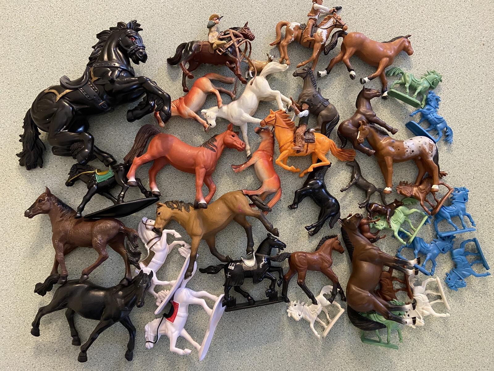 Plastic Horse Figure Toy Lot See Photos, Some Vintage, Assorted