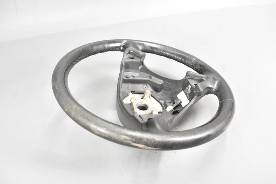 Volante 2008 2009 2010 Porsche Cayenne 957 3 raios 7L5419091S - Imagem 4 de 4