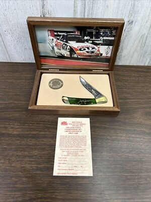 Mac Tools John Force 9 Time Funny Car Champion Bear MGC Knife - NHRA - USA