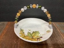 Effetti d'Arte Fruit Bowl dish w/beaded handle ivory w/ grapes Made in Italy