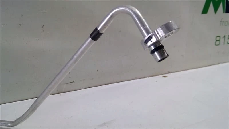 Nissan Versa 2020-2022 enfriador de tubo alto delantero OEM 924405RL0A Foto 3 de 4