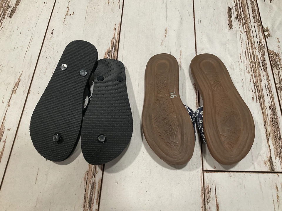 BLOWFISH AND NWT JOE BOXER SANDALS - Image 2 of 4